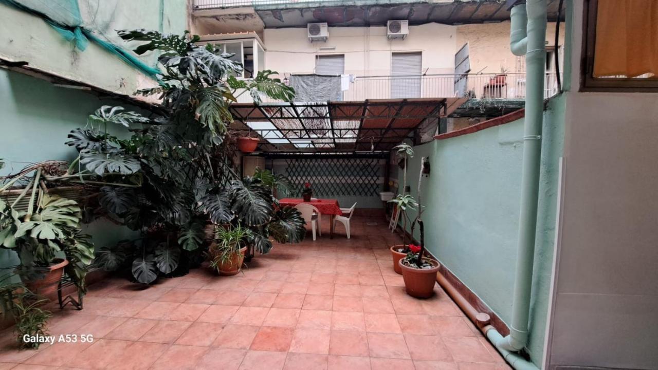 Aurora E Dad Naples Center B&B Екстер'єр фото