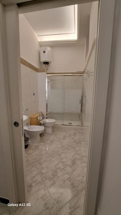 Aurora E Dad Naples Center B&B Екстер'єр фото