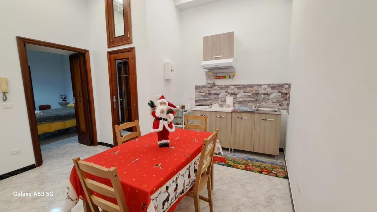 Aurora E Dad Naples Center B&B Екстер'єр фото