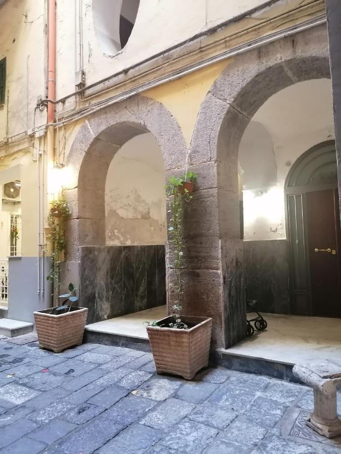 Aurora E Dad Naples Center B&B Екстер'єр фото