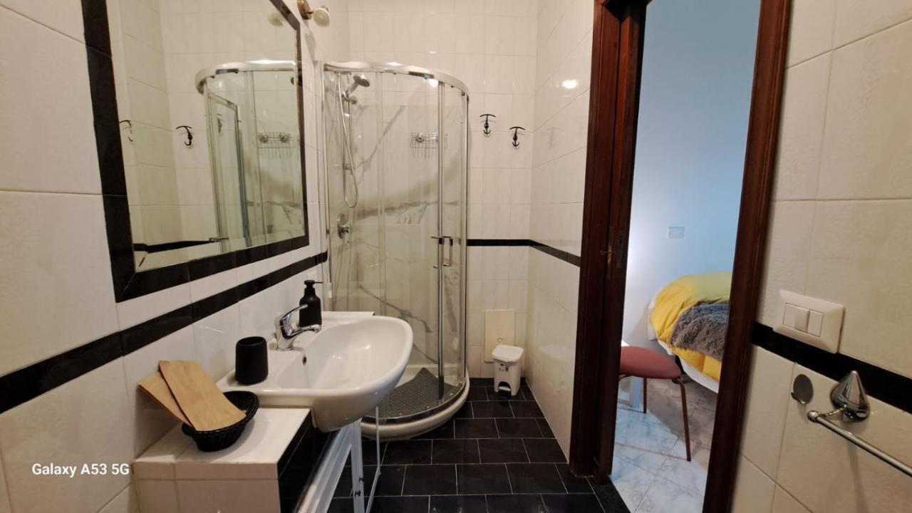 Aurora E Dad Naples Center B&B Екстер'єр фото