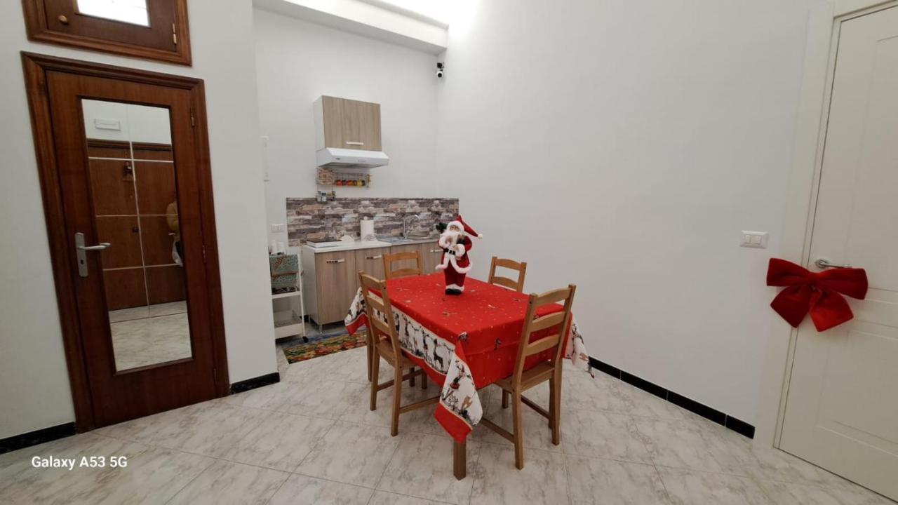 Aurora E Dad Naples Center B&B Екстер'єр фото
