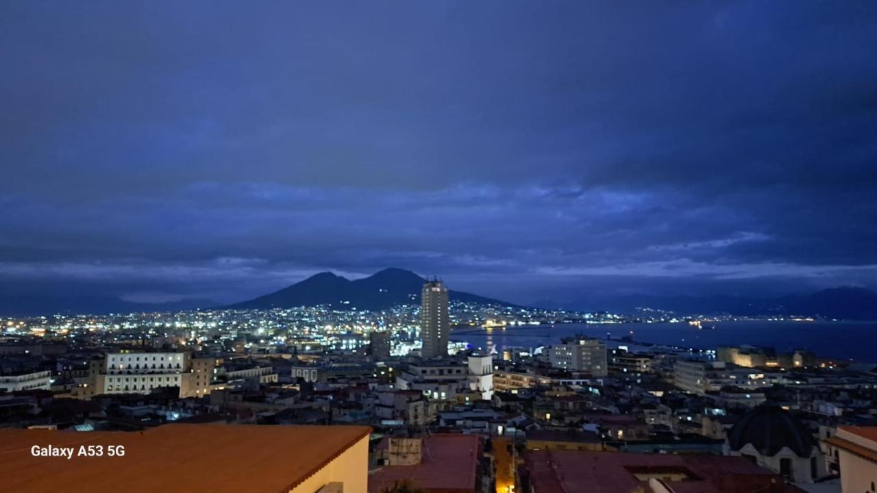 Aurora E Dad Naples Center B&B Екстер'єр фото